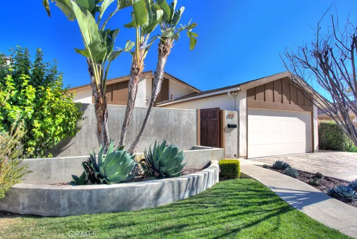 858 Camino De Los Mares, San Clemente, California 92673