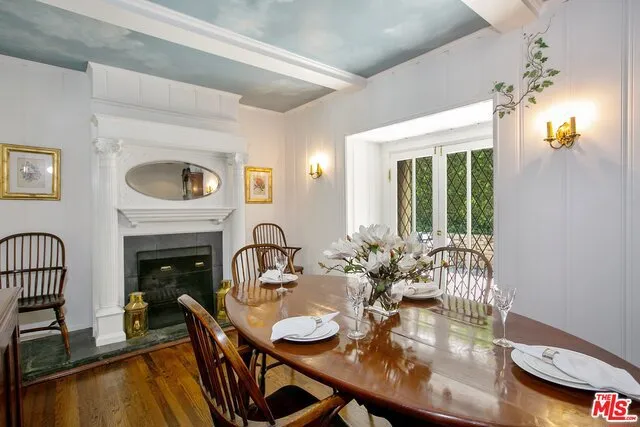 4880 Queen Florence Lane, Woodland Hills, California 91364