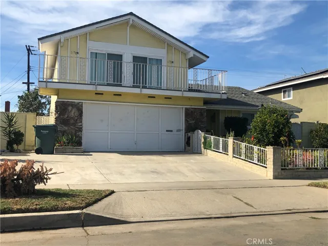 19941 Lexington Lane, Huntington Beach, California 92646