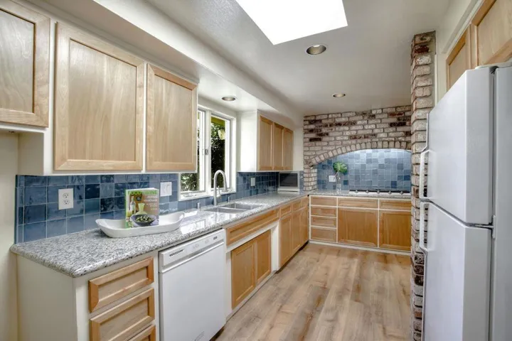 111 Ponderosa Drive, Santa Cruz, California 95060