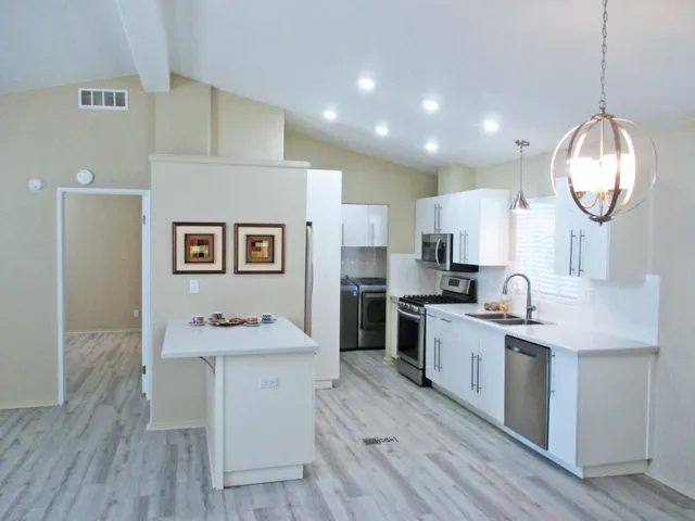 kitchen bar