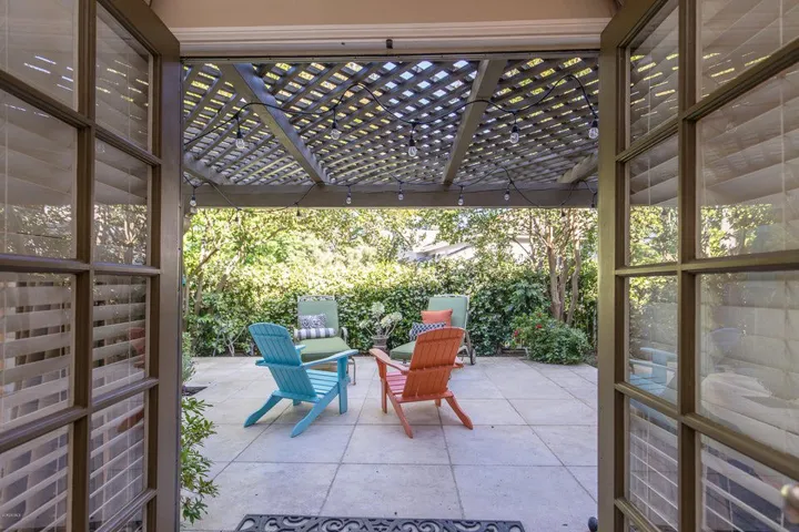 819 Riverrock Cir-19