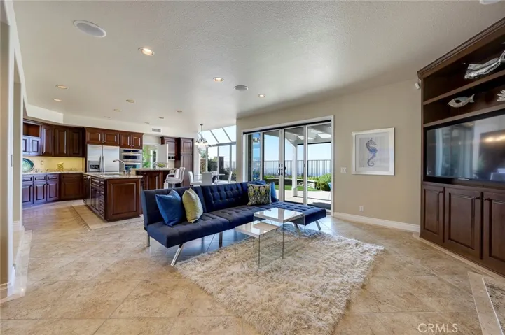 2538 N Waterford Street, Orange, California 92867