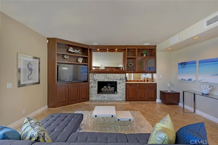 2538 N Waterford Street, Orange, California 92867