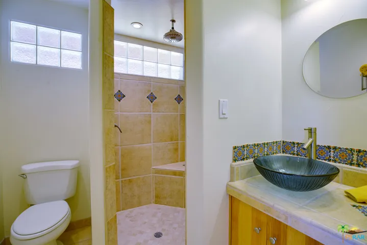 Bathroom in Casita