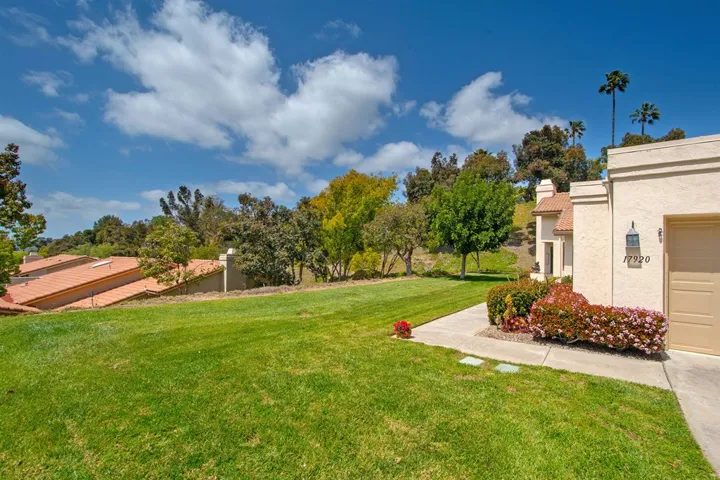 17920 Avenida Cordillera, San Diego, California 92128