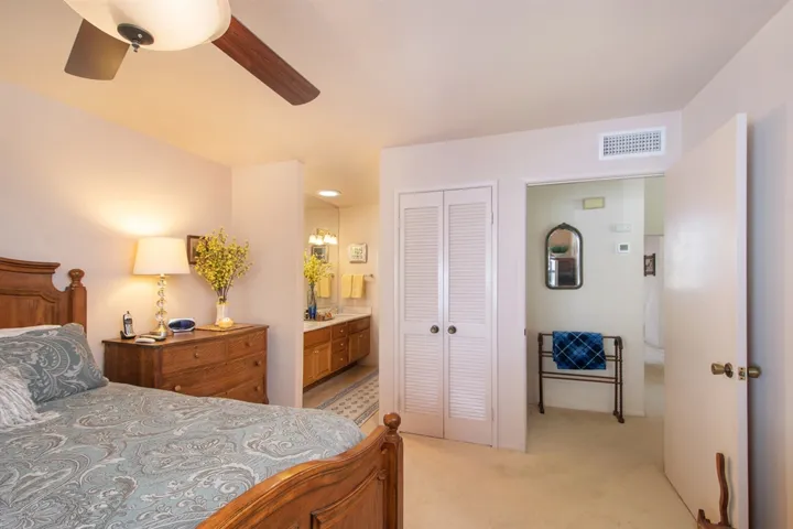 17920 Avenida Cordillera, San Diego, California 92128