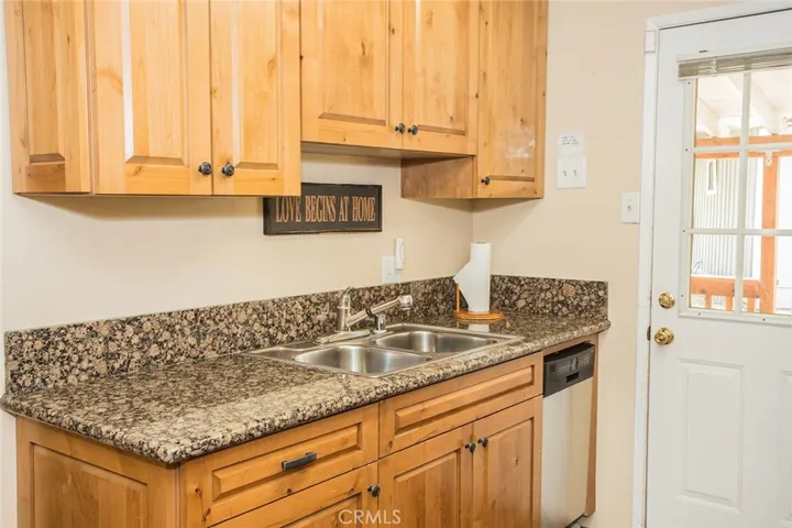 43114 Encino Road, Big Bear, California 92315