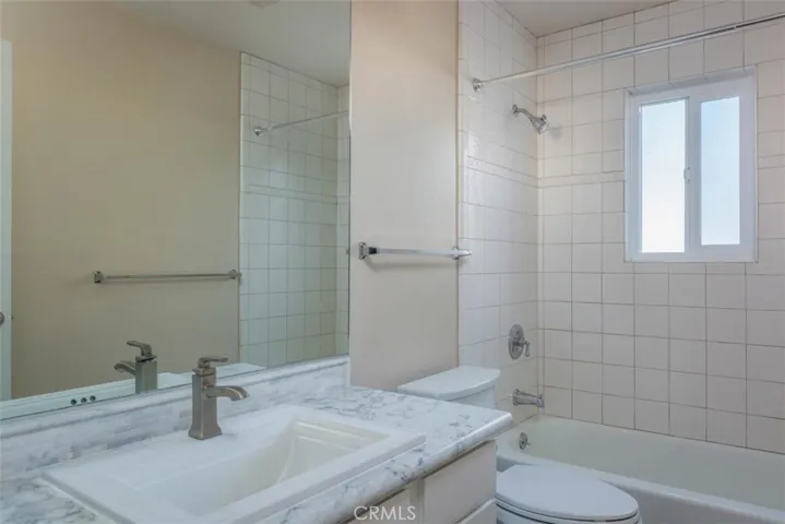 2220 Exposition Drive 78, San Luis Obispo, California 93401