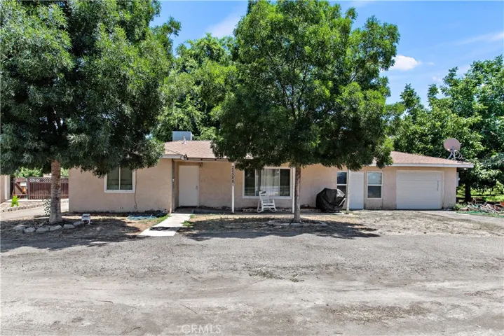 22588 Road 140, Tulare, California 93274