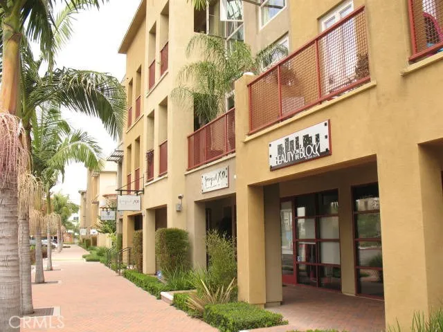 77 Vantis Drive, Aliso Viejo, California 92656