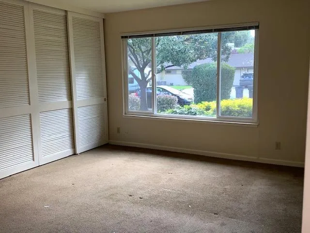 192 Ada Avenue, Mountain View, California 94043
