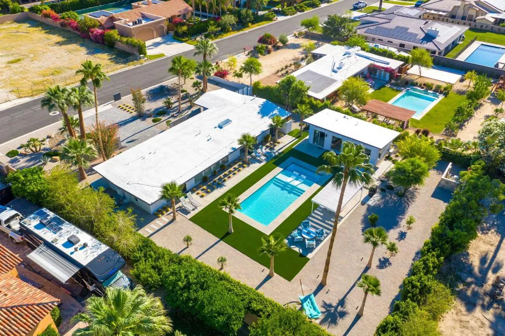 72187 Desert Drive, Rancho Mirage, California 92270 home-pic-9