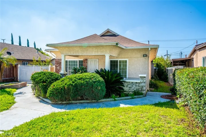 554 W K Street, Colton, California 92324