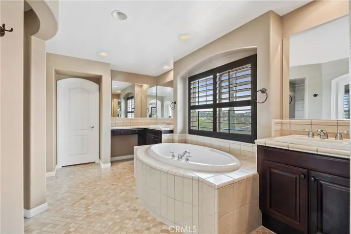 42300 Wyandotte Street, Temecula, California 92592