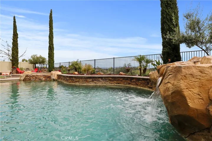 42300 Wyandotte Street, Temecula, California 92592
