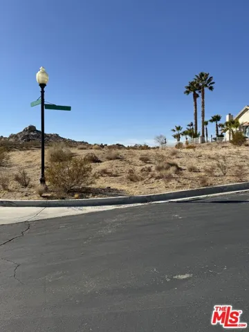 0 S Ridge Lane, Apple Valley, California 92307, ,Land,For Sale,RIDGE,20563534