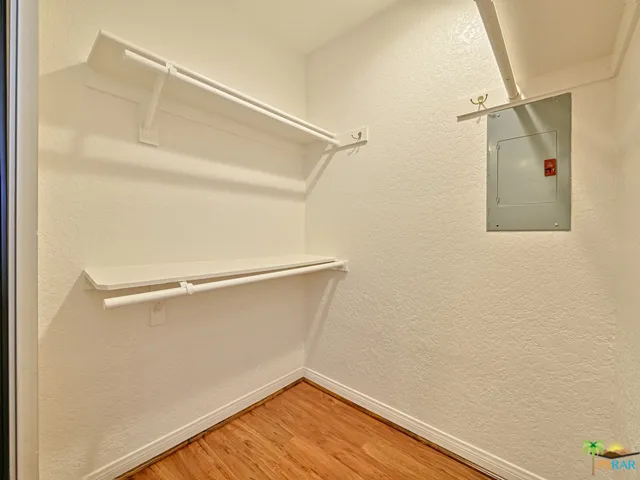 Clean and ready for you to move in.