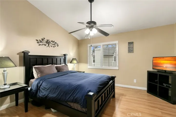 Both bedrooms have ceiling fans to stay cool.