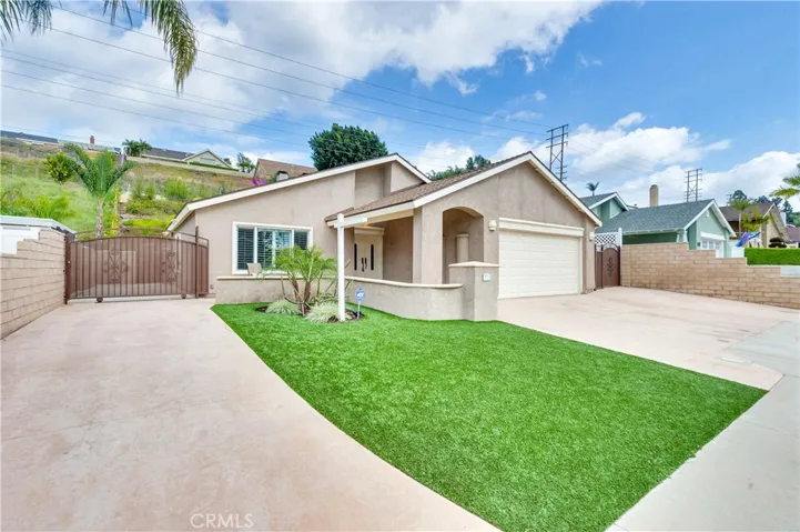 Welcome to 5932 Amberdale. Beautiful Single Story home with RV Parking