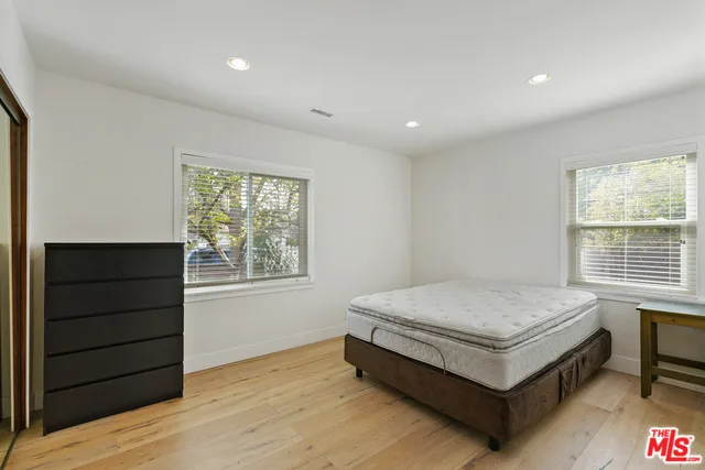 5757 Vesper Avenue, Sherman Oaks, California 91411