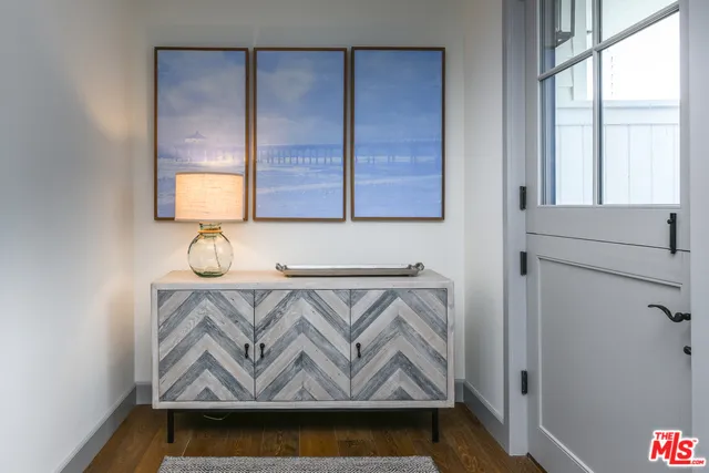 703 Bayview, Manhattan Beach, California 90266
