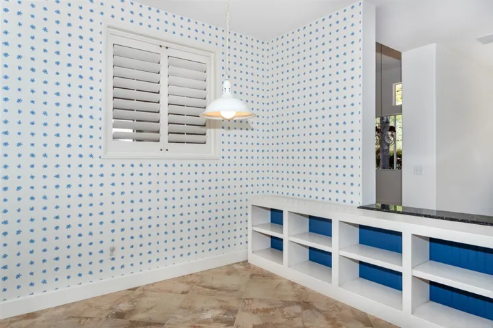 1122 Beachwood Way, Oceanside, California 92057