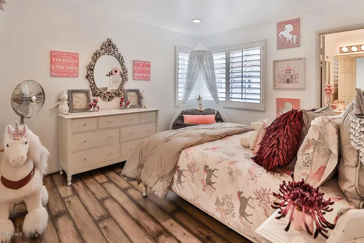 mBedroom3-1