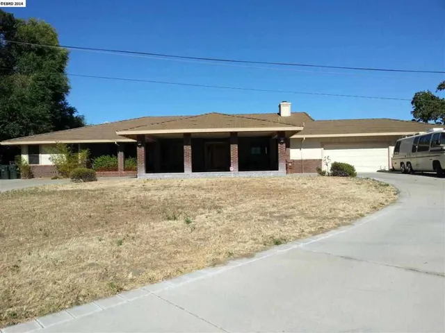 1525 Hillcrest Ave, Antioch, California 94509-2000