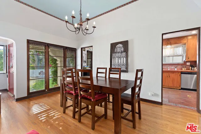 352 N Orlando Avenue, Los Angeles, California 90048