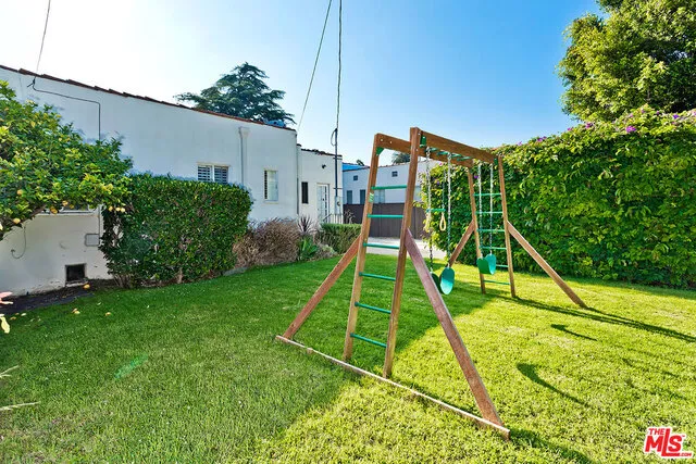 352 N Orlando Avenue, Los Angeles, California 90048