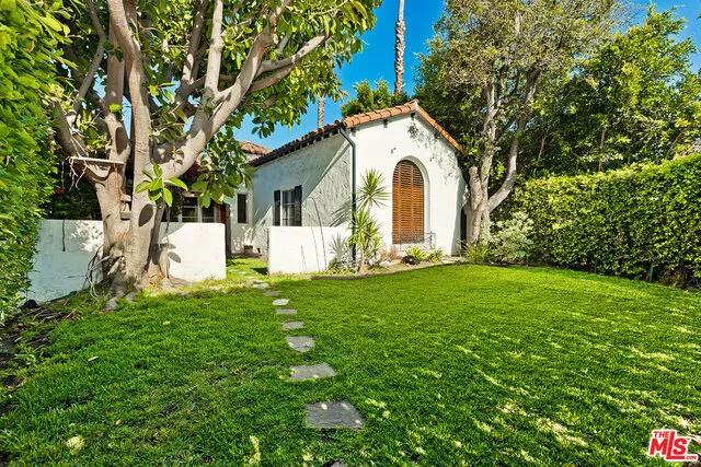 352 N Orlando Avenue, Los Angeles, California 90048