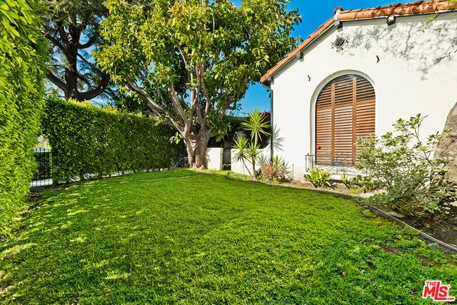 352 N Orlando Avenue, Los Angeles, California 90048