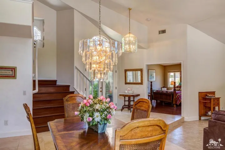 Dining towards Entry