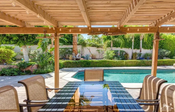 Outside Dining