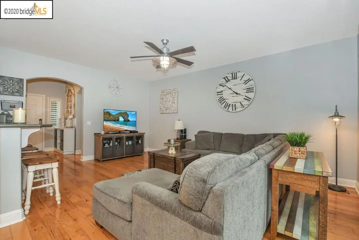 1274 St Edmunds Way, Brentwood, California 94513