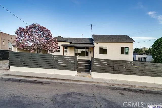1150 N Hicks Avenue, City Terrace, California 90063