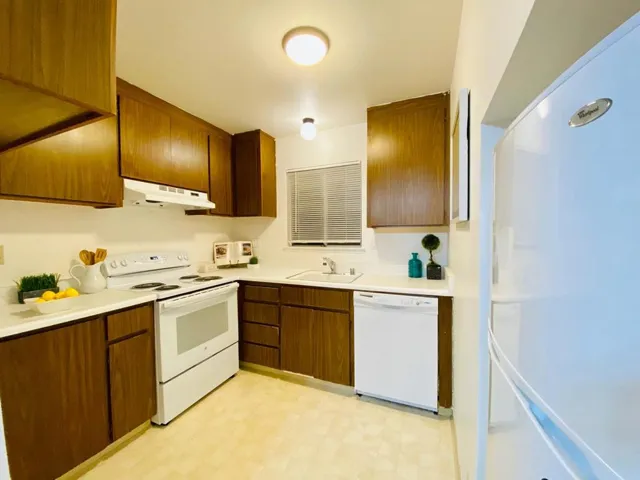 50 E Middlefield Road 33, Mountain View, California 94043