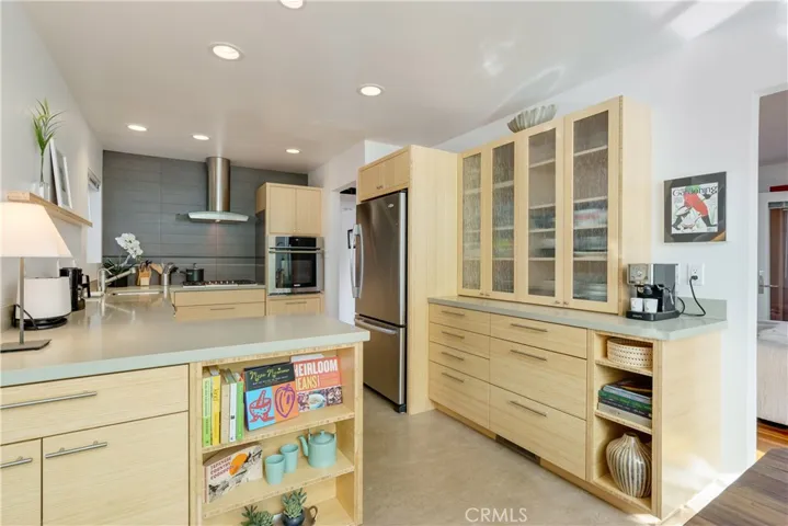 945 West Street, San Luis Obispo, California 93405