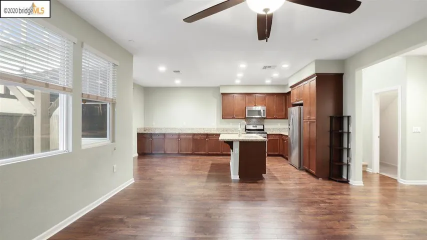 322 Pacifica Dr, Brentwood, California 94513