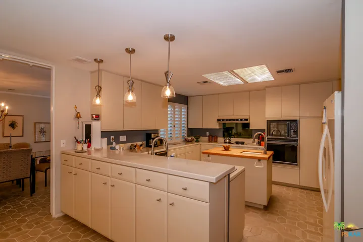 Kitchen from Breakfast Nook