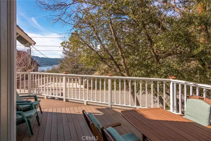 1231 Glacier Drive, Lake Arrowhead, California 92352