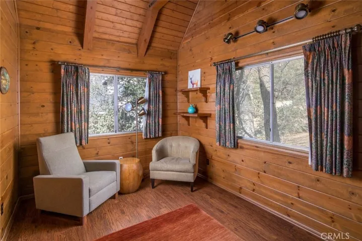 1231 Glacier Drive, Lake Arrowhead, California 92352