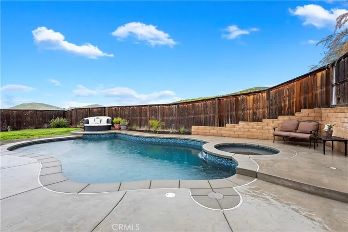 23350 Badger Creek Lane, Menifee, California 92587