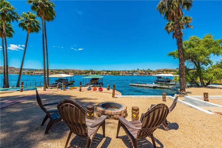 22376 San Joaquin Drive W, Canyon Lake, California 92587