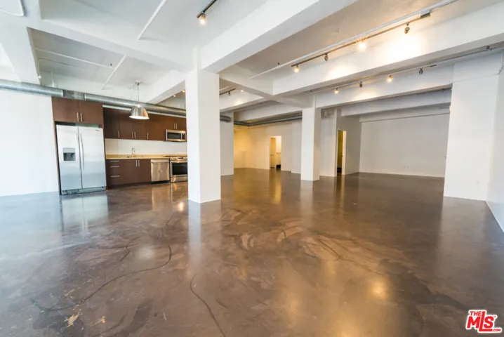 849 S Broadway 1011, Los Angeles, California 90014