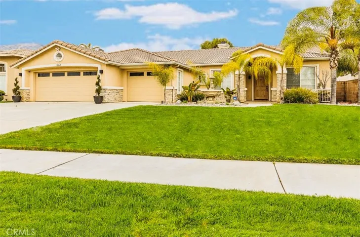 13525 Canyon View Drive, Yucaipa, California 92399
