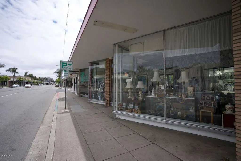 2424 E Main Street, California — photo 4