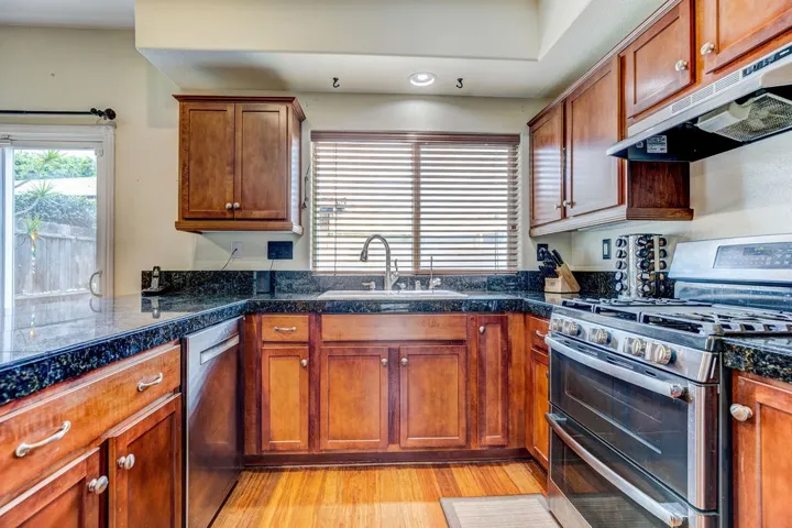 863 11th St, Imperial Beach, California 91932