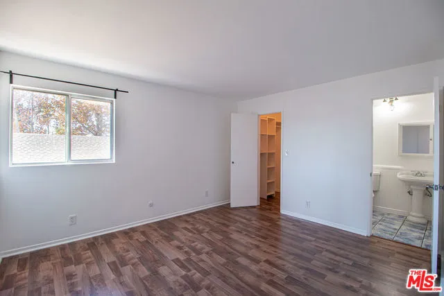 7641 Reseda 115-z, Reseda, California 91335